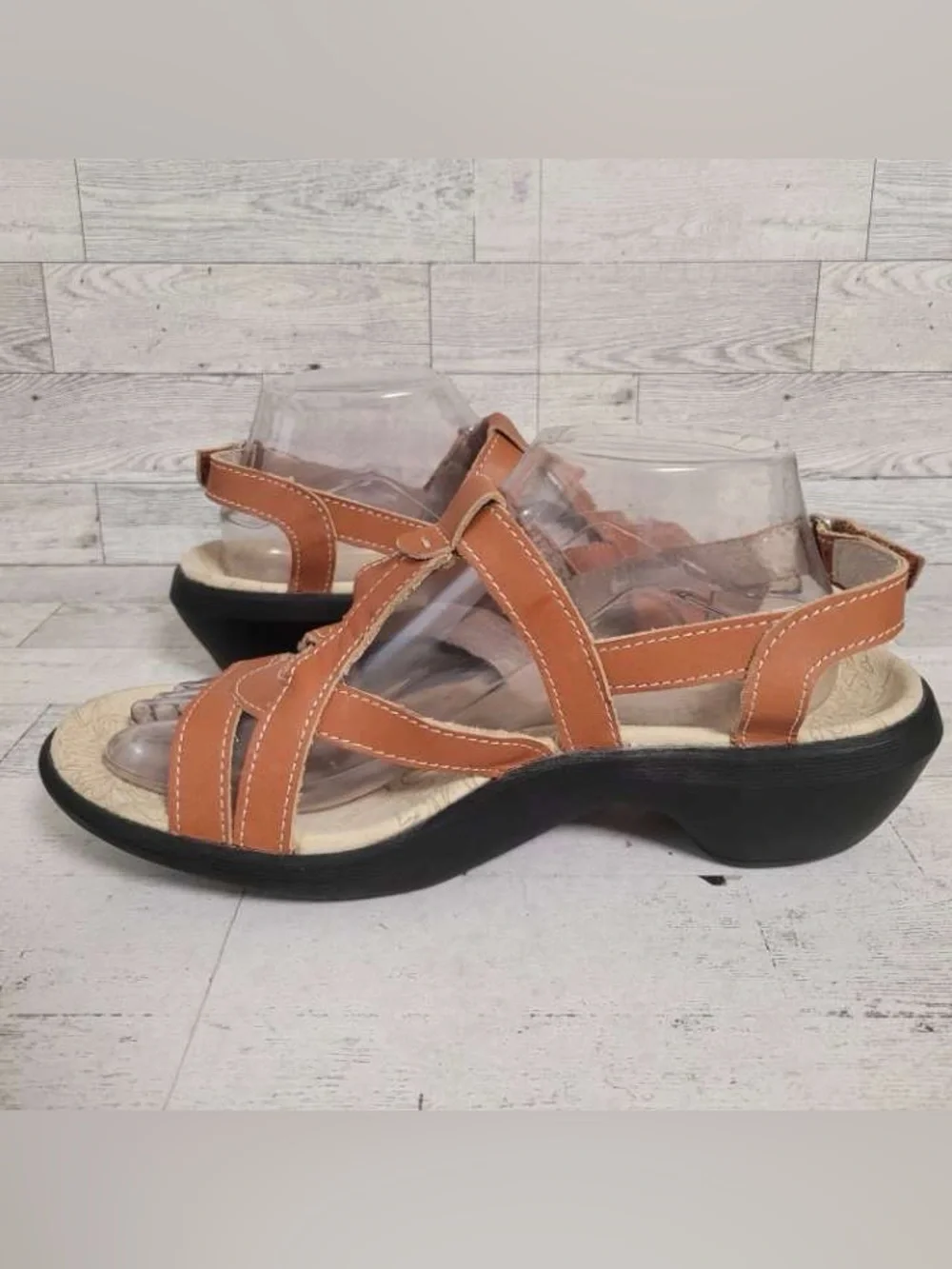 Women’s Spenco Medical Brown Leather Strappy Wedge Sandals Clogs Size 9
